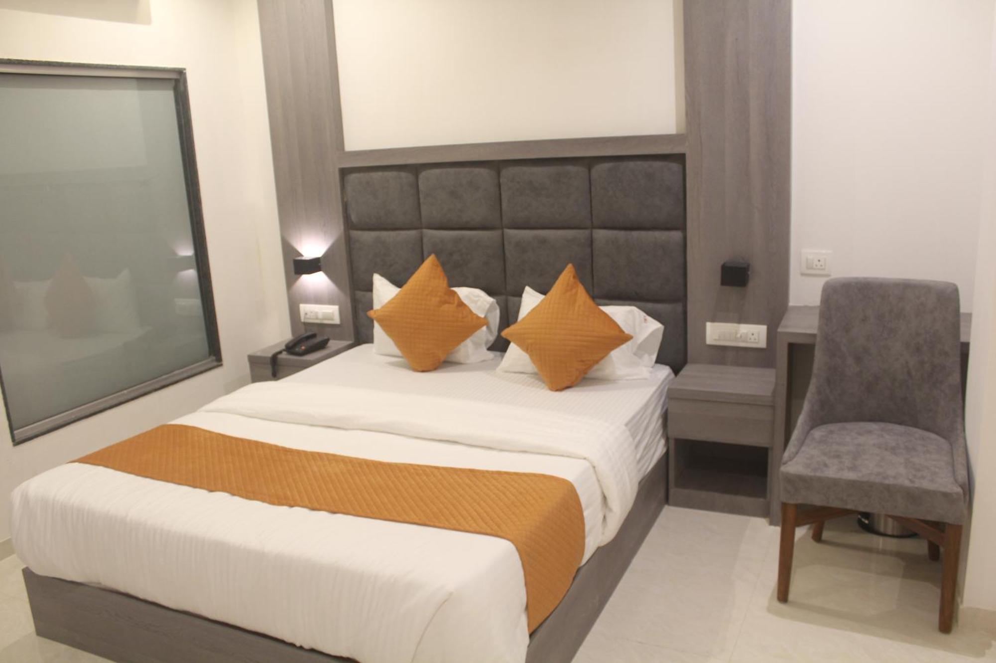 Hotel Metro Inn Bombay Extérieur photo