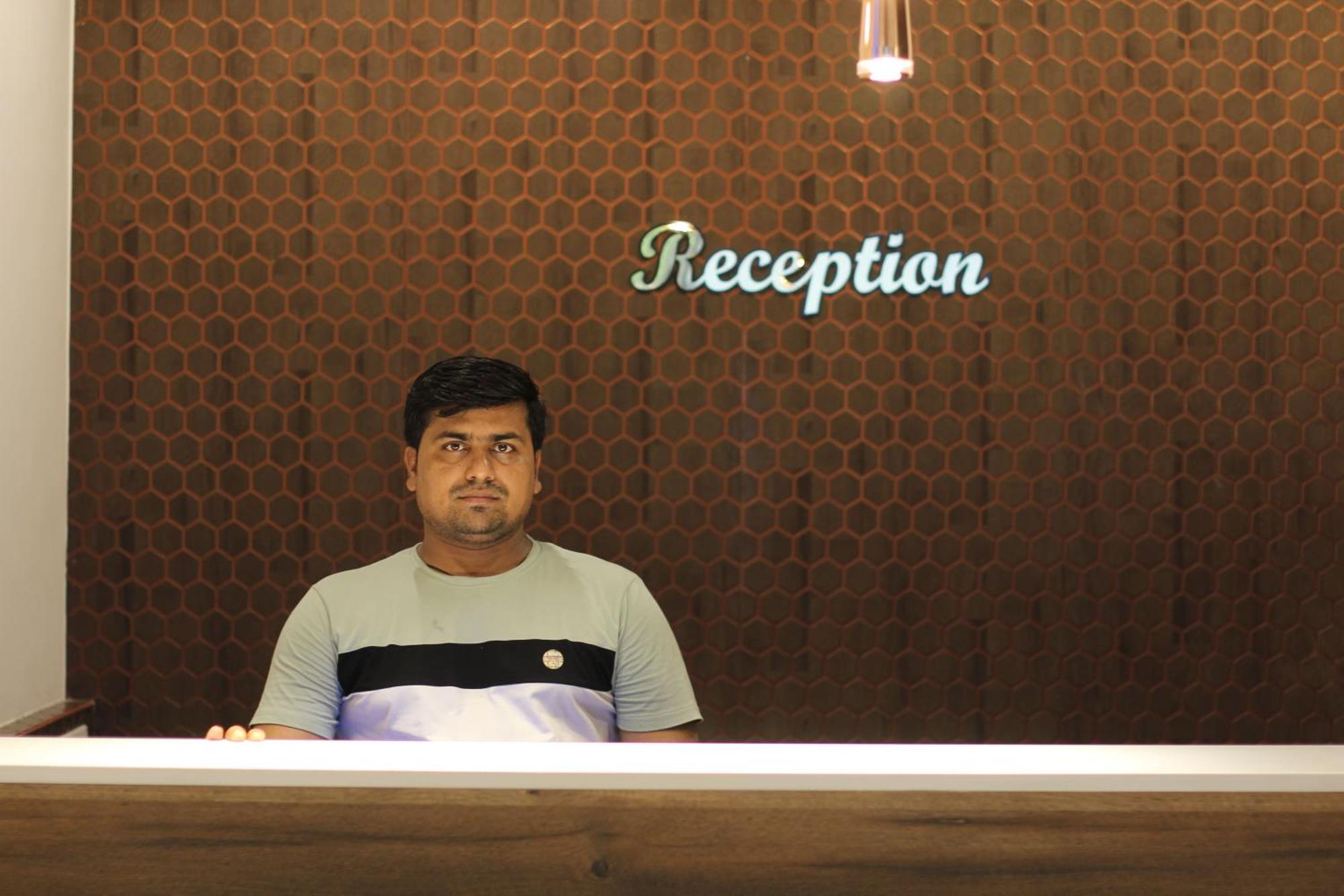 Hotel Metro Inn Bombay Extérieur photo
