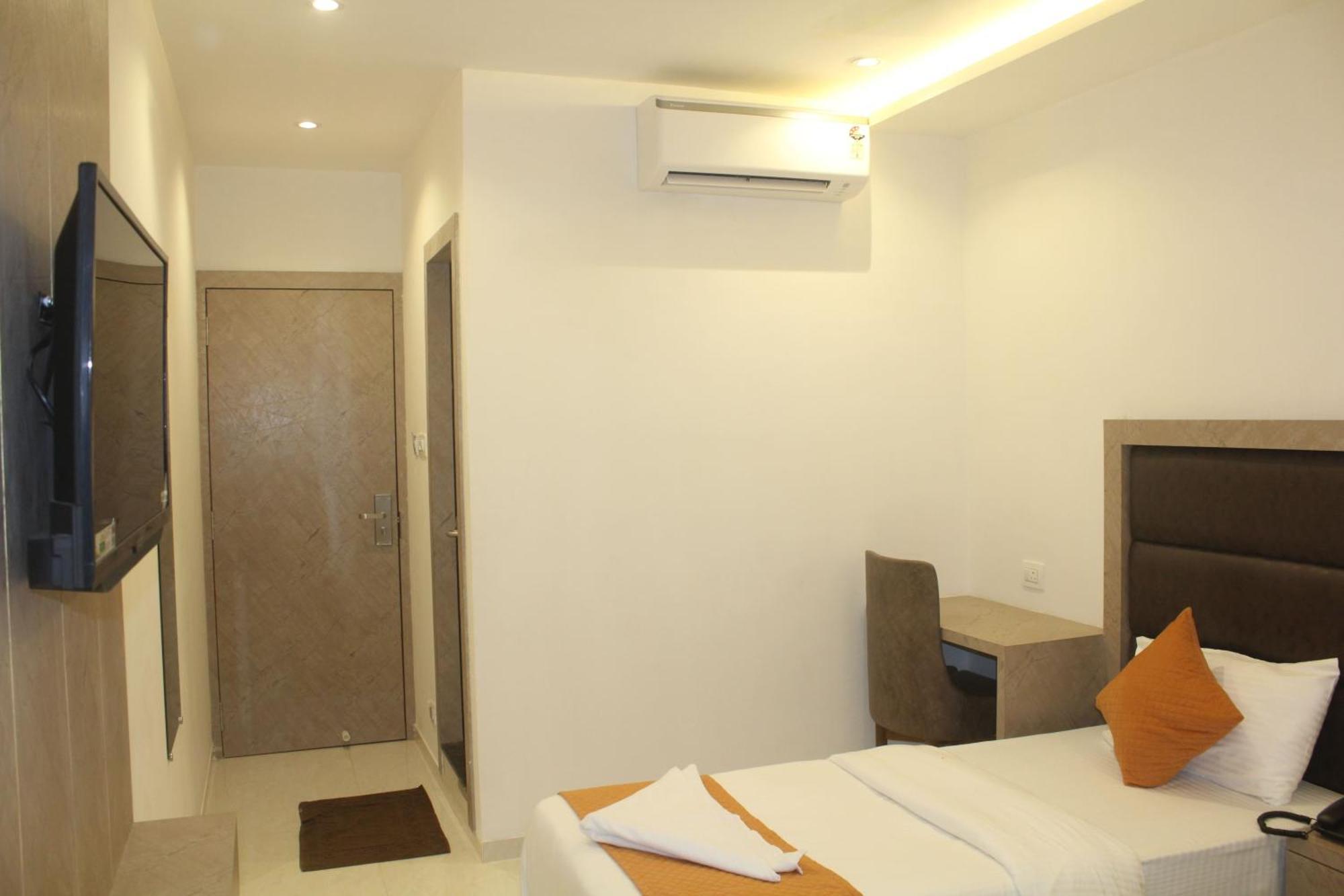Hotel Metro Inn Bombay Extérieur photo